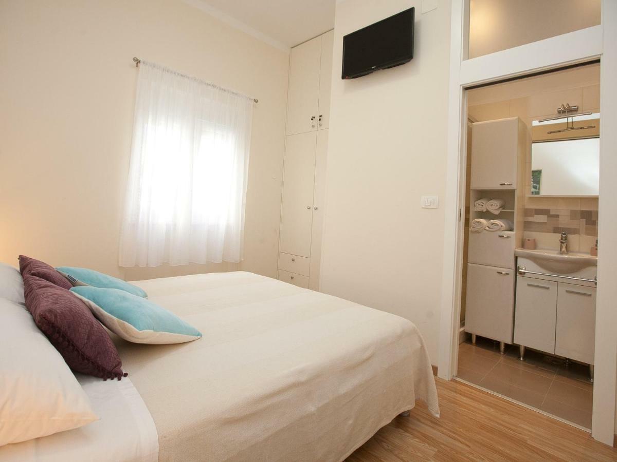 And Cvita Guest house *